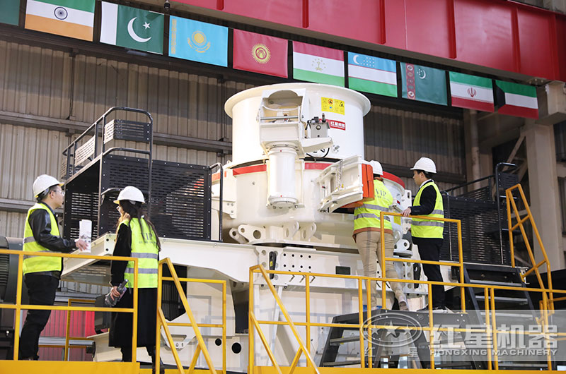 客戶來(lái)廠考察設(shè)備 客戶來(lái)廠考察設(shè)備