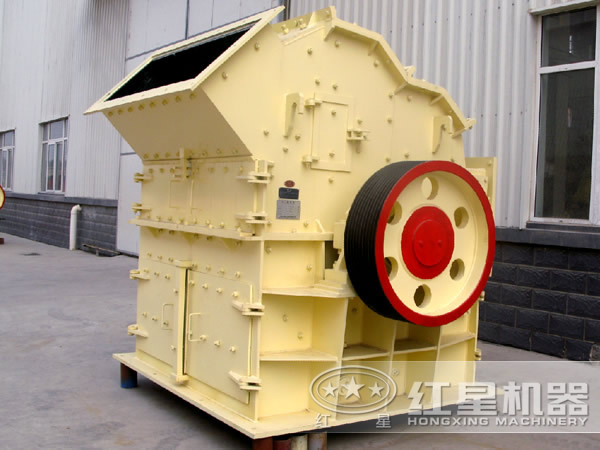 PXJ800×600型石灰石高產(chǎn)細(xì)碎機(jī)_小功率，大能力，值得一看