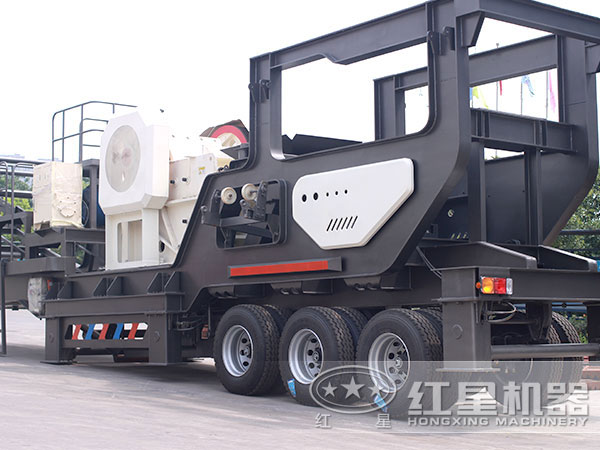 自行式石子破碎機(jī)，車(chē)載移動(dòng)就是方便