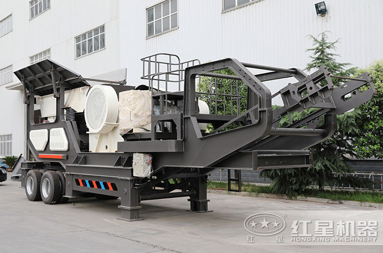 小型移動(dòng)磕石機(jī)多少錢？日產(chǎn)能達(dá)到百噸以上嗎