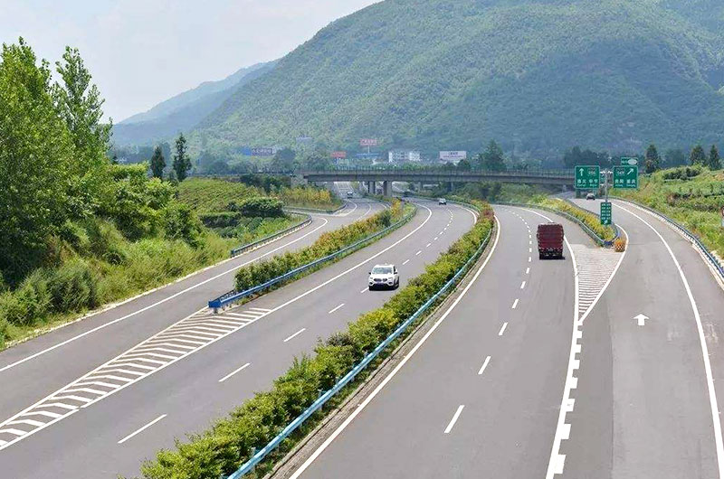 公路瀝青用礦粉設(shè)備多少錢一套？