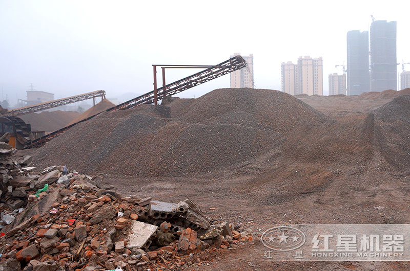 建筑垃圾變廢為磚設備多少錢，建筑垃圾做的磚多少錢一塊？