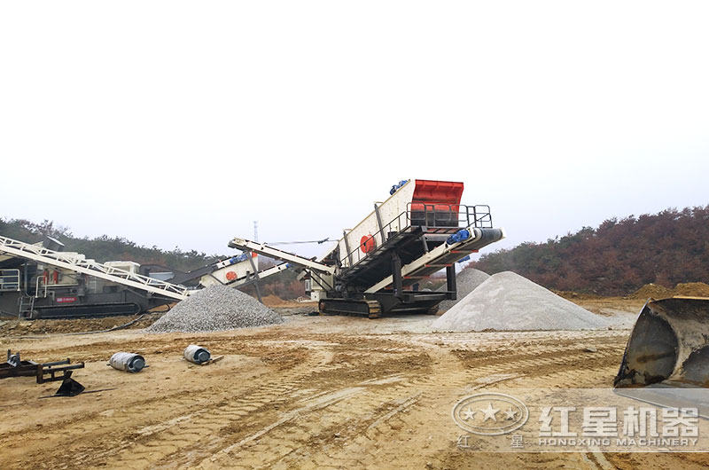 移動破石子機，目前國內(nèi)比較先進的破碎石子機器