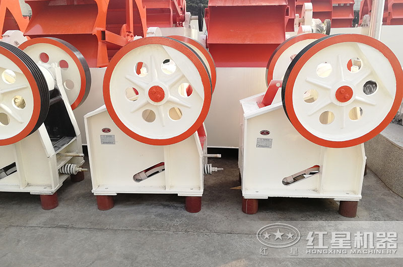 10-20噸小型石子破碎機多少錢？