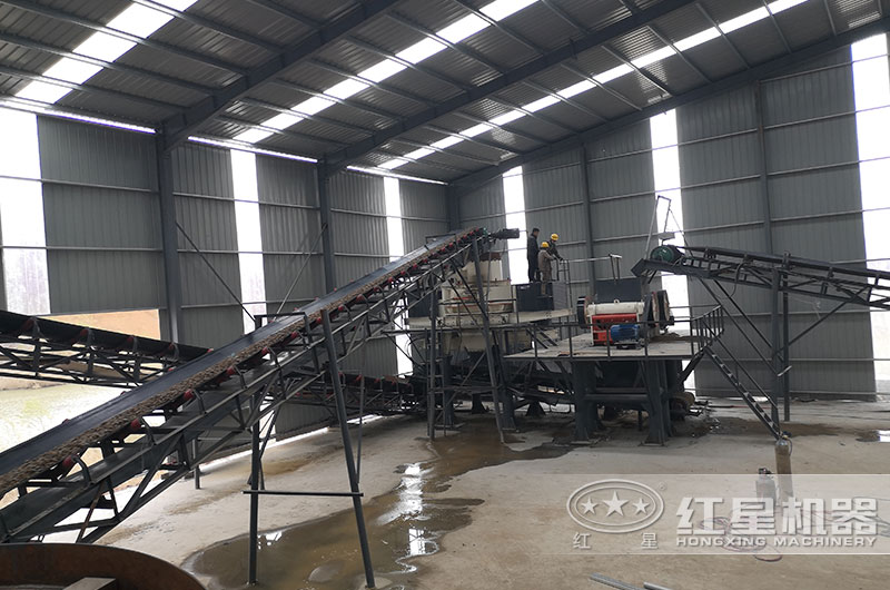 石頭破碎成的沙子怎么樣？能用于修建鐵路嗎？