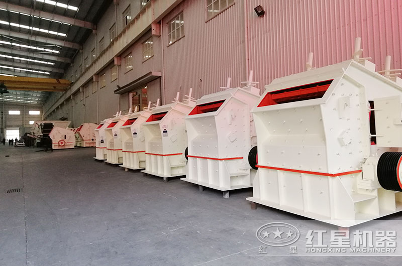 1315和1214反擊破能吃多少料？堵料導(dǎo)致停機(jī)，影響生產(chǎn)怎么辦？