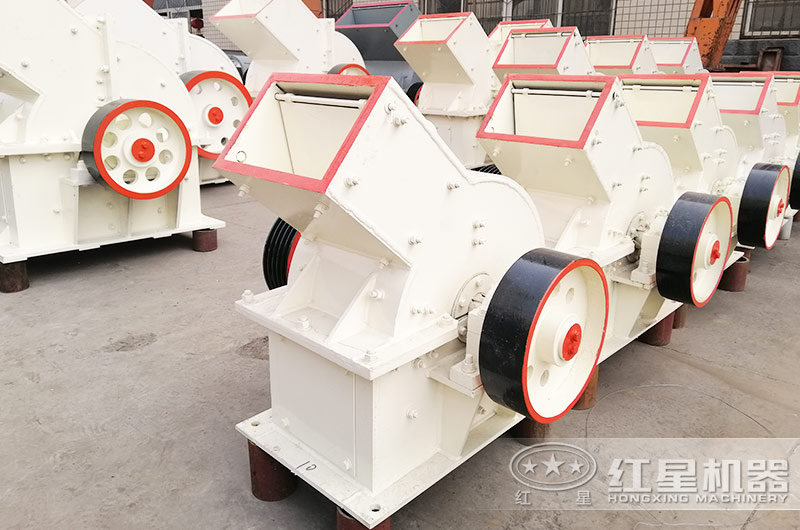 小型錘式制砂機的型號、產(chǎn)量及和優(yōu)缺點