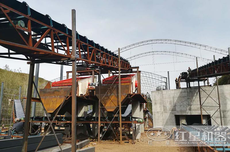 一噸原石出多少噸12、13石子？都需要哪些石子碎石機(jī)設(shè)備？